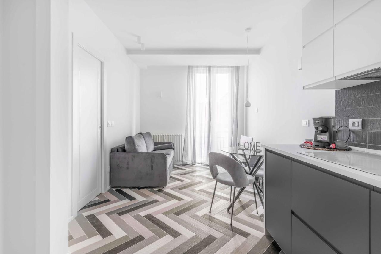 Ac61 Lambrate-Loreto Appartamento Moderno Centrale Milan Bagian luar foto